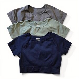 Women Seamless Cropped Workout Top Athleisure Size M 3 Pack / bundle